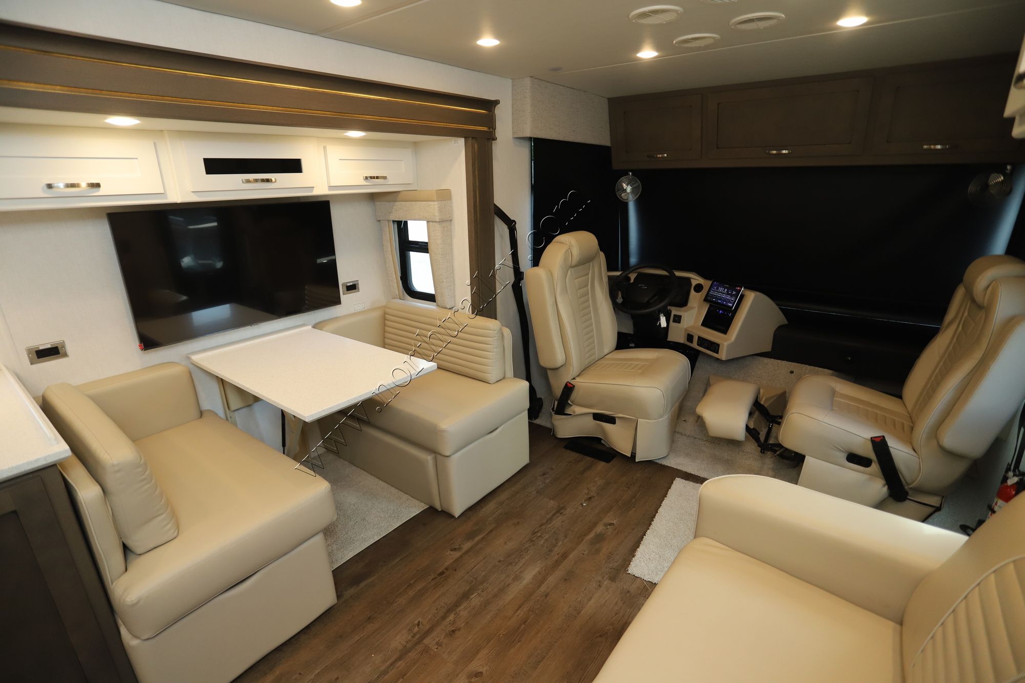 New 2025 Newmar Bay Star Sport 3016 Class A  For Sale