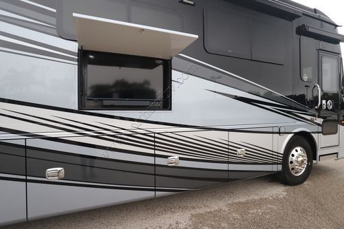 2025 Tiffin Motor Homes Phaeton 44OH