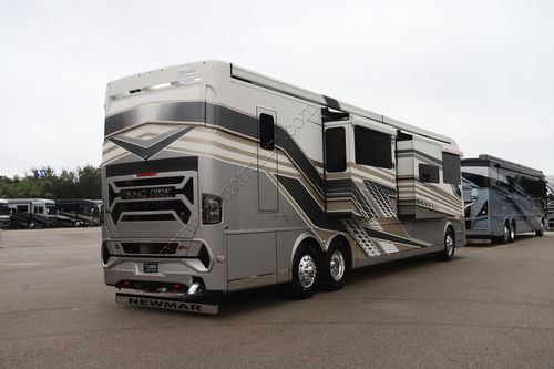 2025 Newmar King Aire 4531