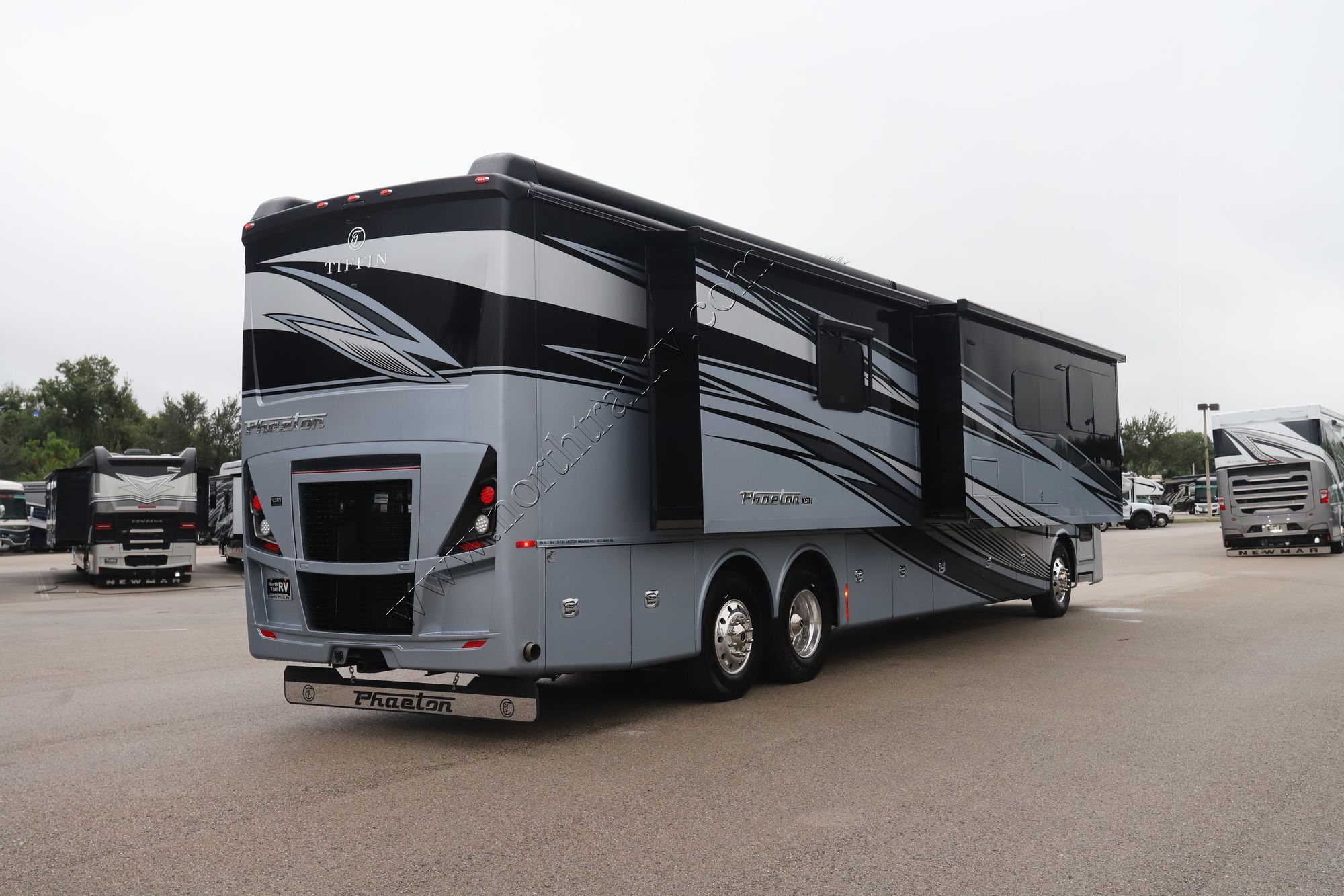 New 2025 Tiffin Motor Homes Phaeton 44OH Class A  For Sale