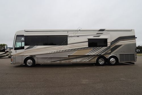 2025 Newmar King Aire 4531