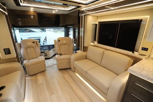 2025 Newmar King Aire 4531