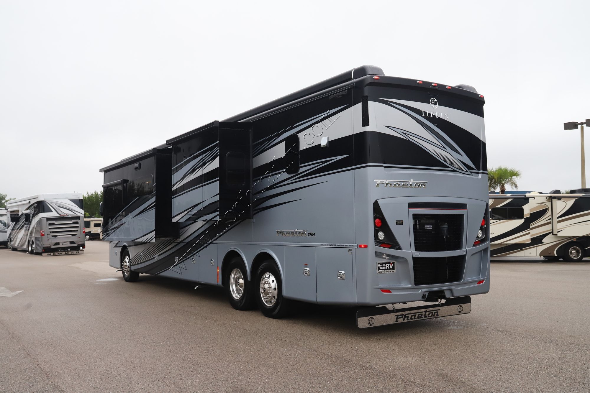 New 2025 Tiffin Motor Homes Phaeton 44OH Class A  For Sale