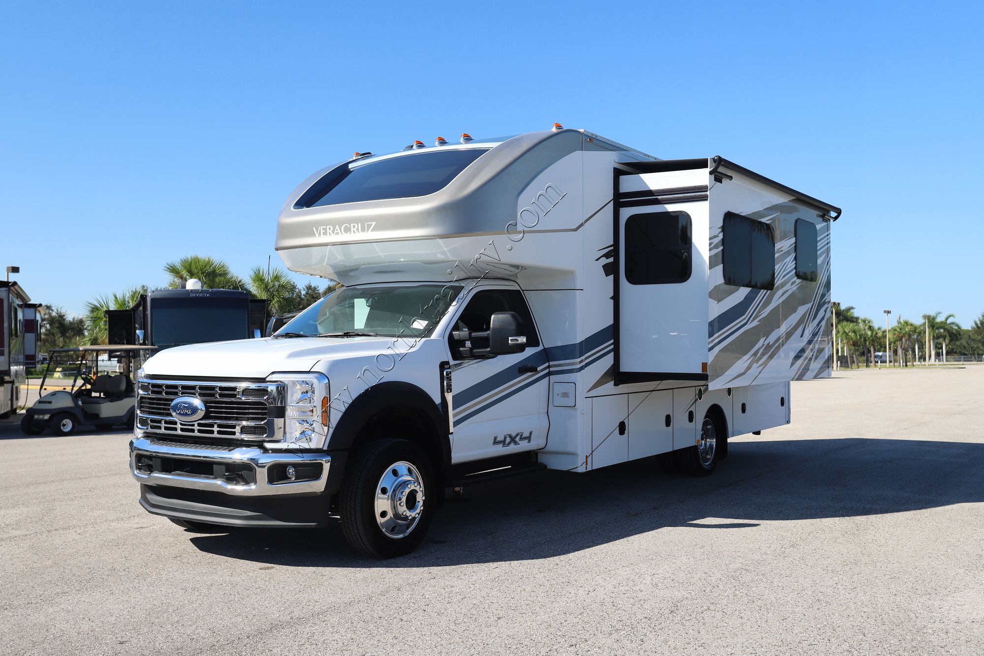 New 2025 Renegade Rv Veracruz 30VRM Super C  For Sale