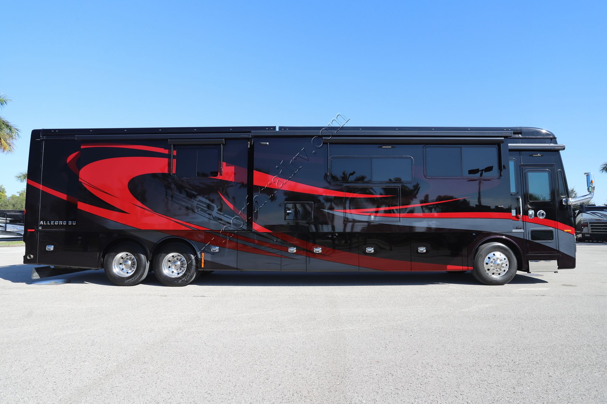 Used 2020 Tiffin Motor Homes Allegro Bus 45OPP Class A  For Sale