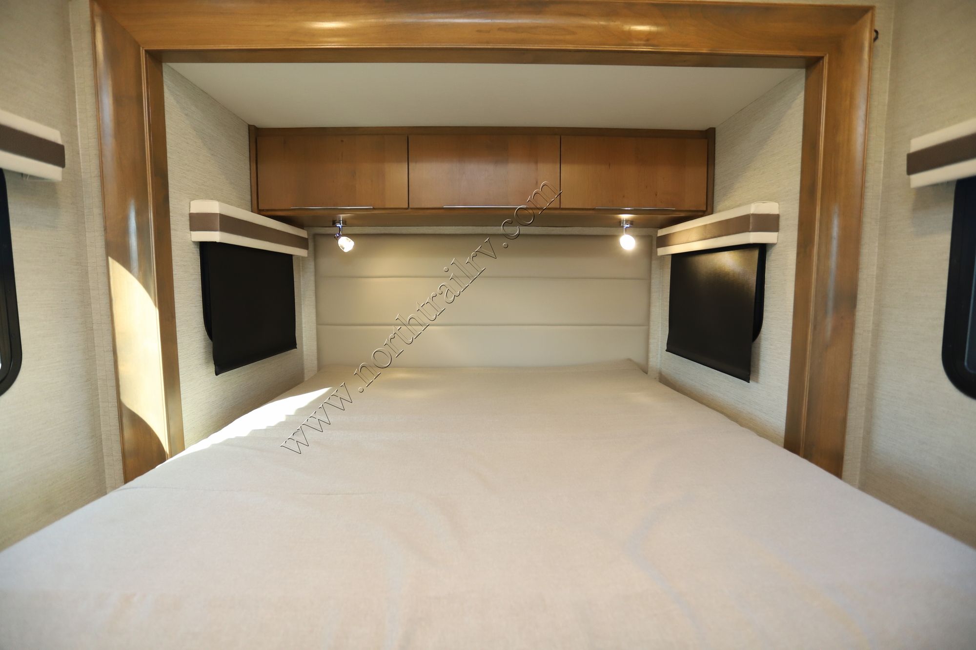 Used 2020 Tiffin Motor Homes Wayfarer 25QW Class C  For Sale