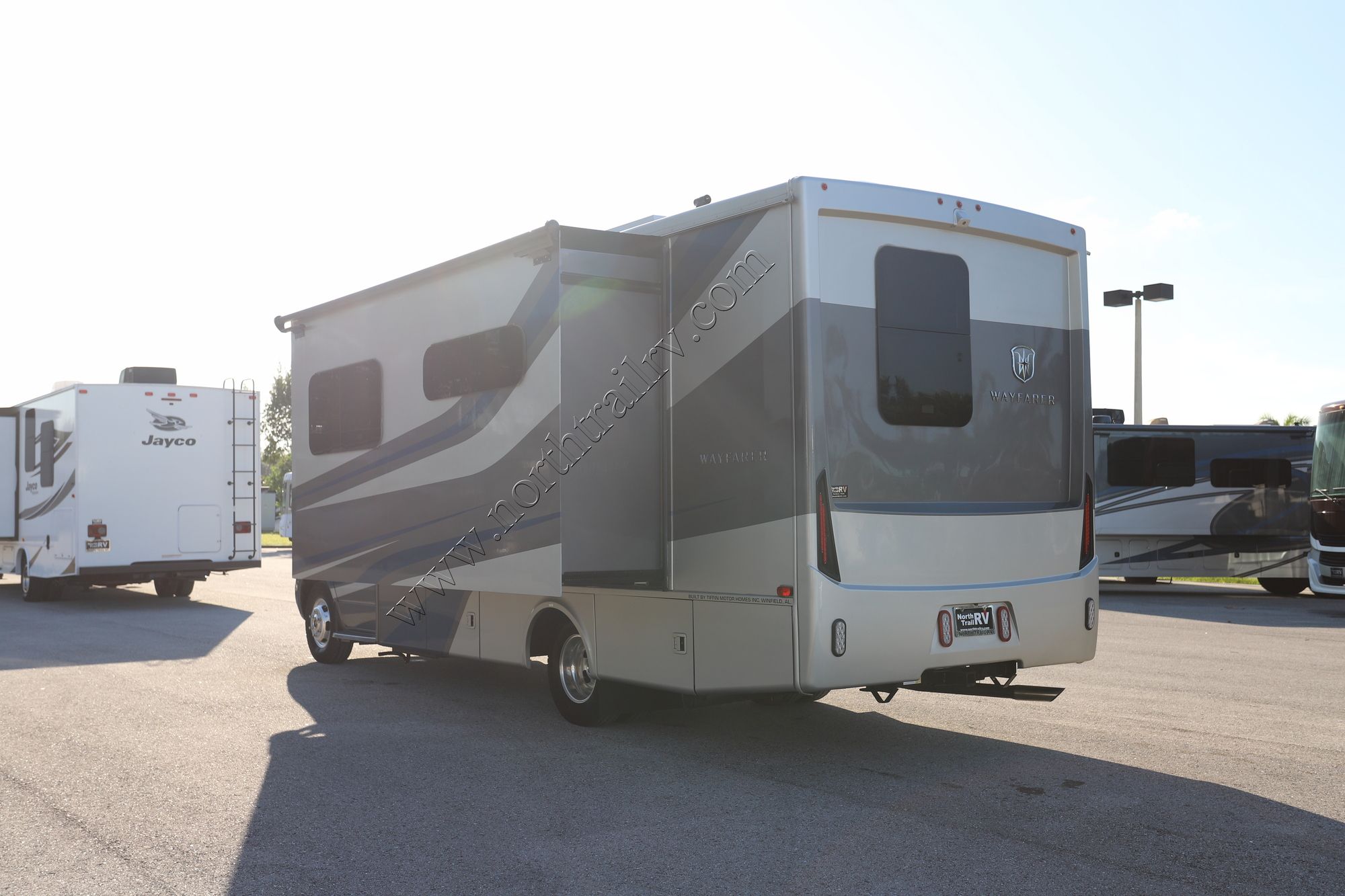 Used 2021 Tiffin Motor Homes Wayfarer 25RW Class C  For Sale