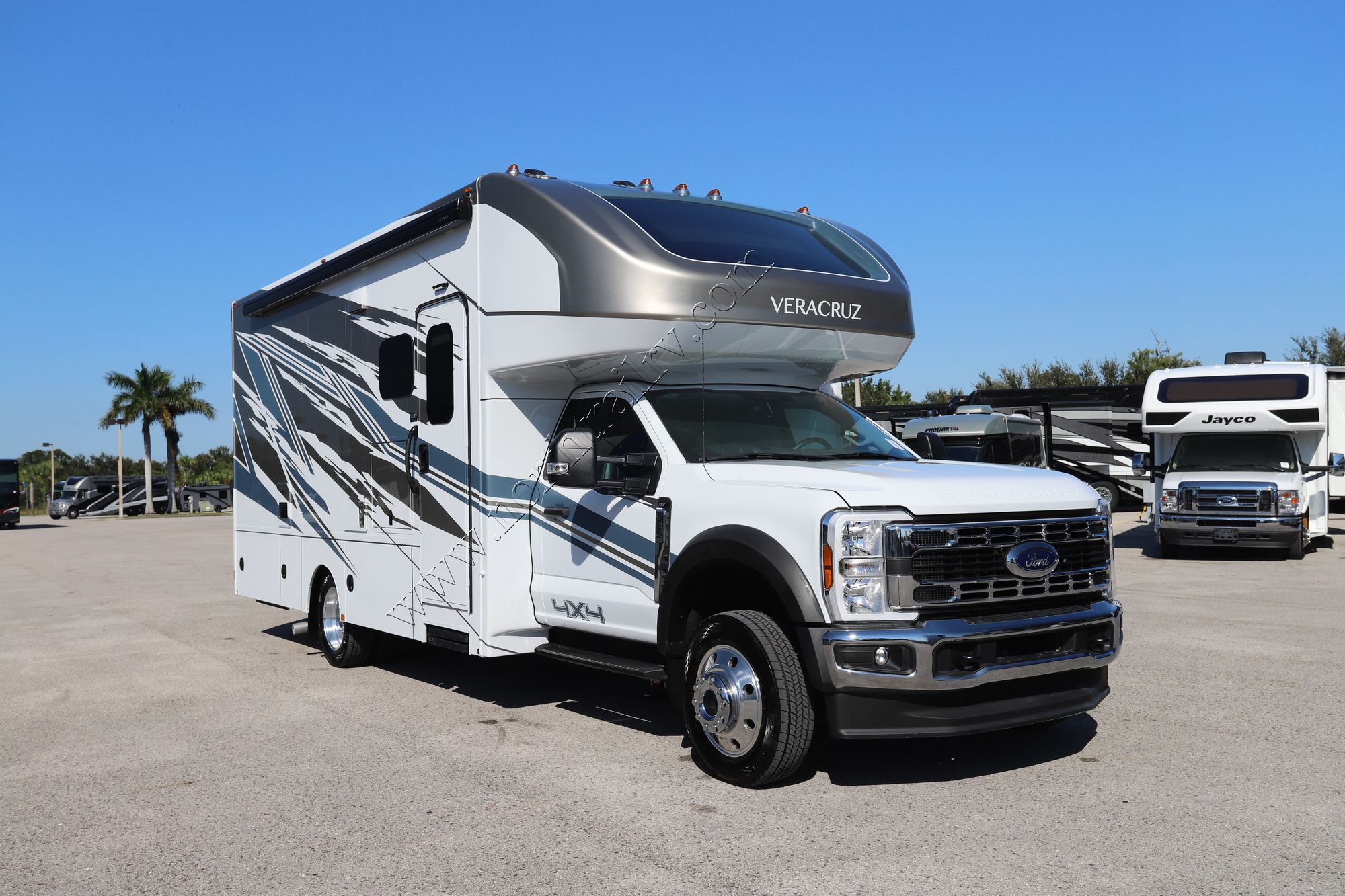 New 2025 Renegade Rv Veracruz 30VRM Super C  For Sale