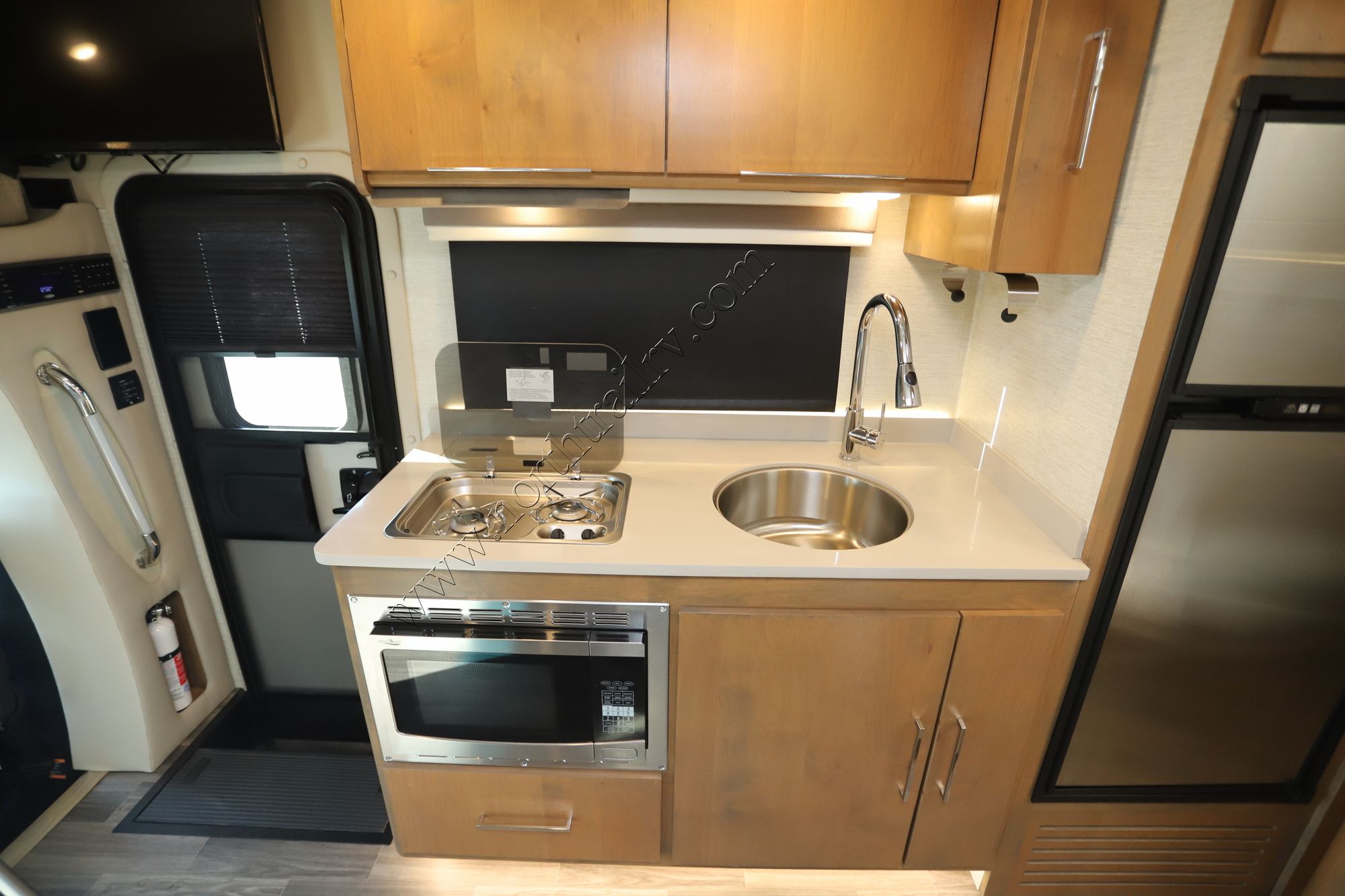 Used 2020 Tiffin Motor Homes Wayfarer 25QW Class C  For Sale