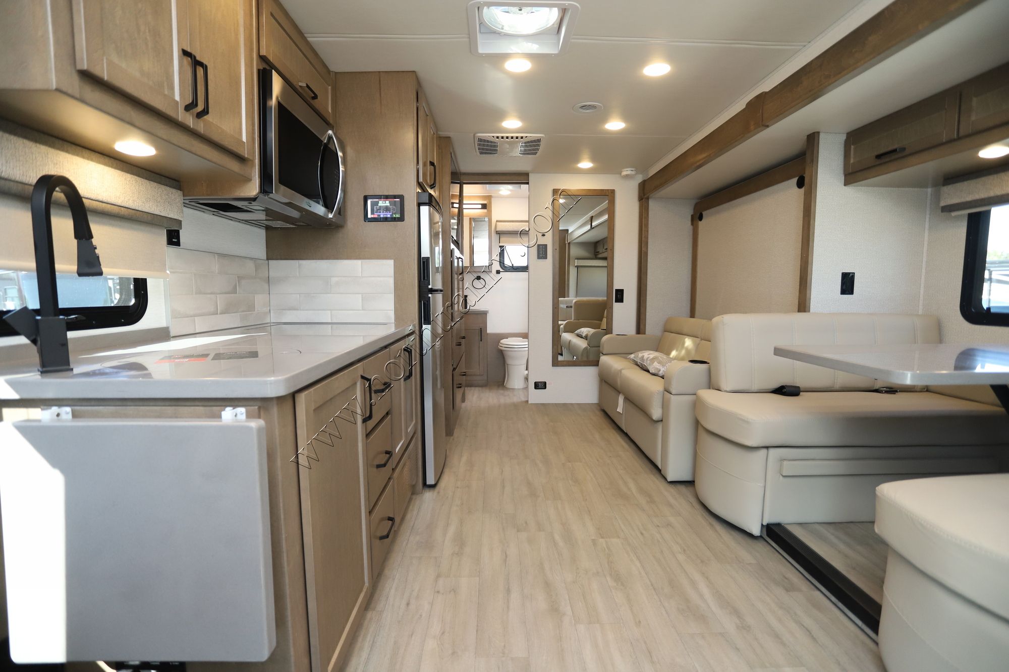 New 2025 Renegade Rv Veracruz 30VRM Super C  For Sale