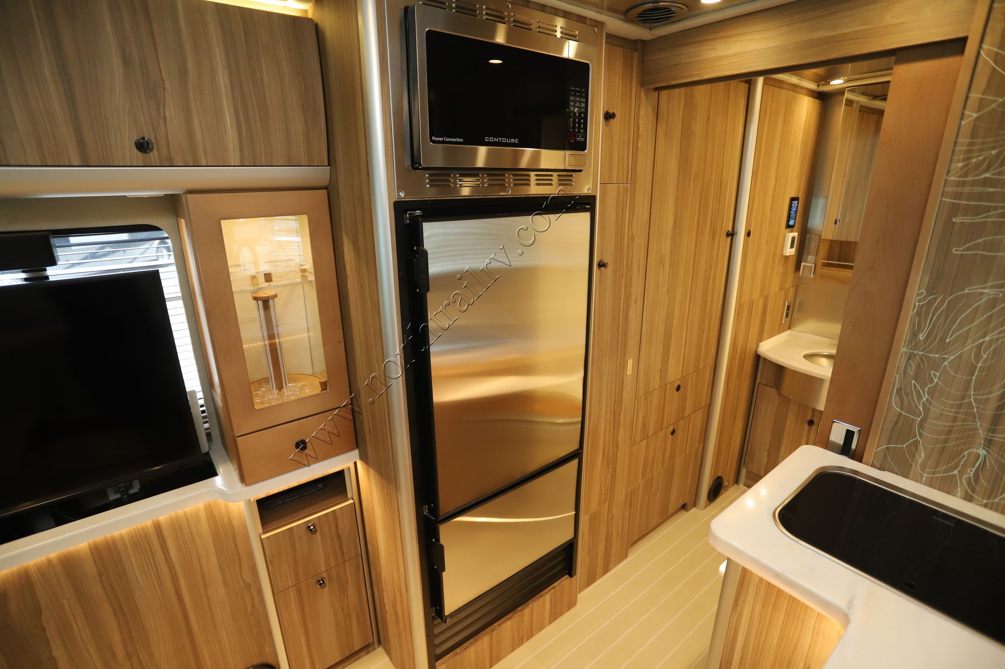 Used 2021 Airstream Atlas Tommy Bahama Class C  For Sale