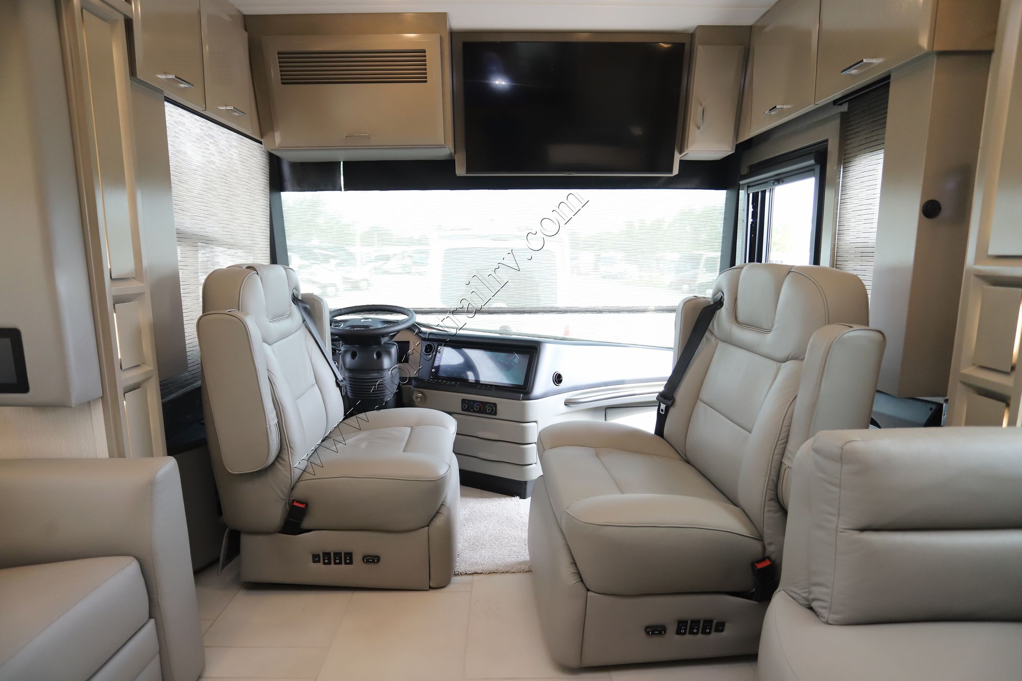 New 2025 Newmar Mountain Aire 3825 Class A  For Sale