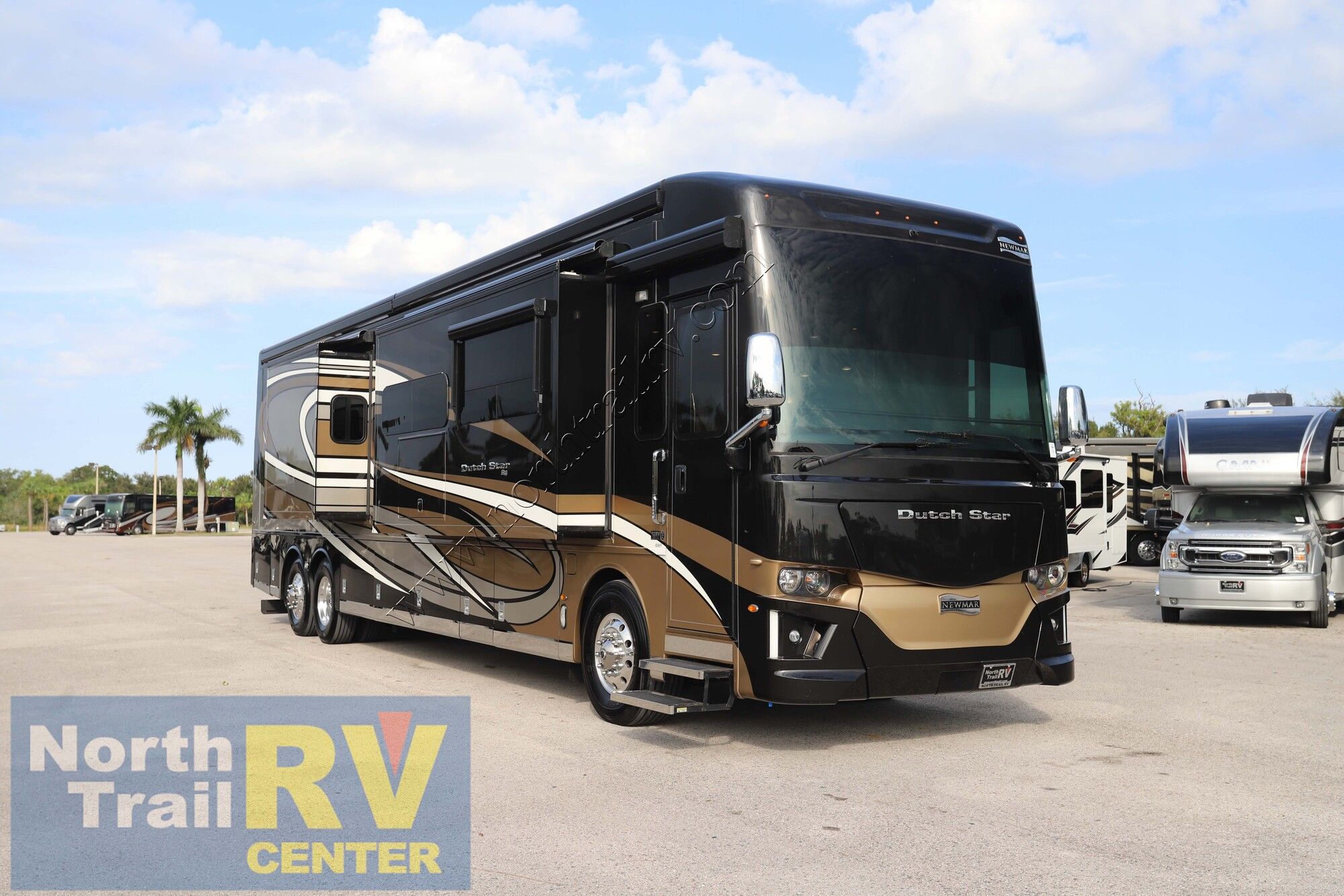 Used 2022 Newmar Dutch Star 4369 Class A  For Sale