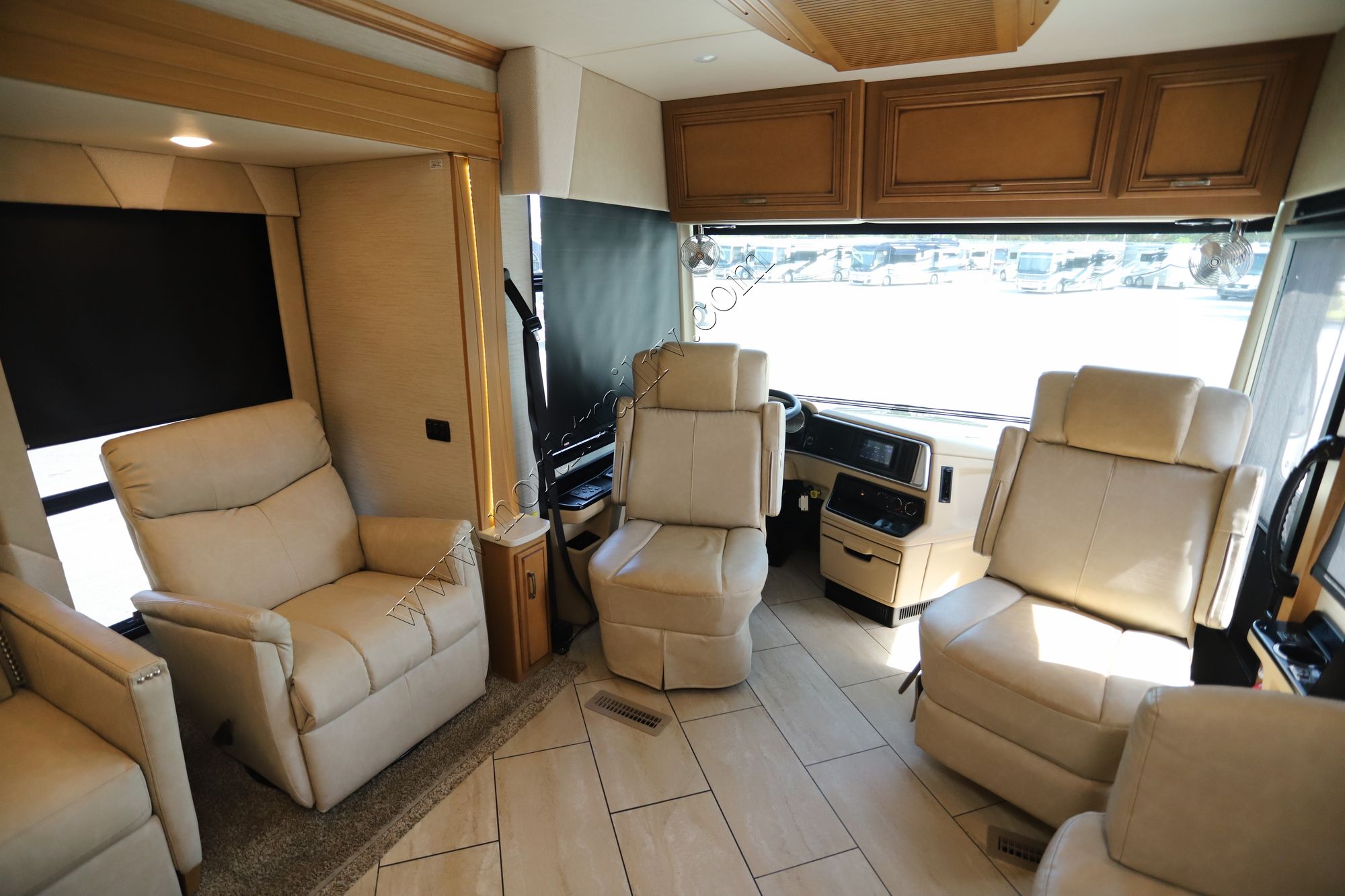 Used 2018 Newmar Ventana Le 3412 Class A  For Sale