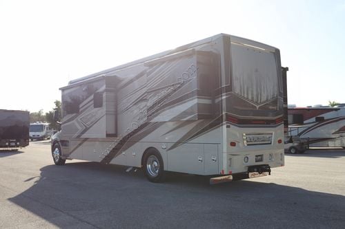 2025 Renegade Rv Explorer 38EMB Super C