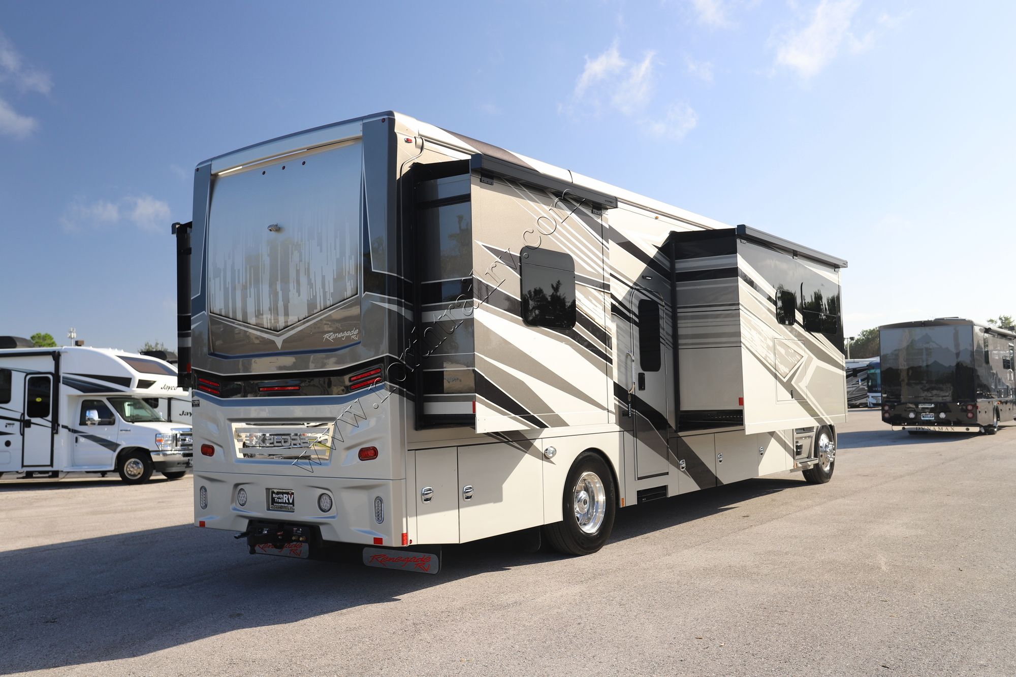 New 2025 Renegade Rv Explorer 38EMB Super C  For Sale