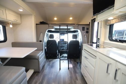 2022 Tiffin Motor Homes Wayfarer 25RW