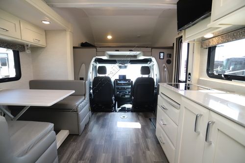 2022 Tiffin Motor Homes Wayfarer 25RW