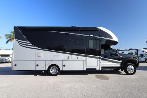 2022 Renegade Rv Vera Cruz 30VRN