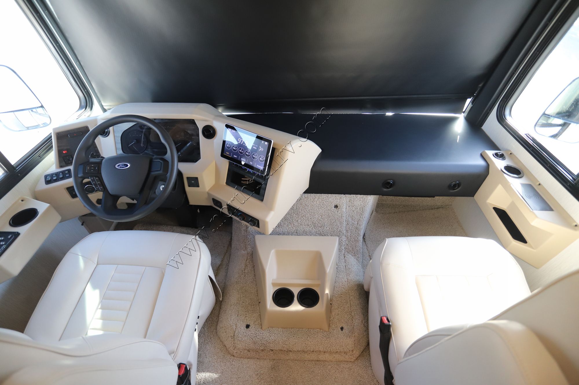 New 2025 Newmar Bay Star Sport 3016 Class A  For Sale