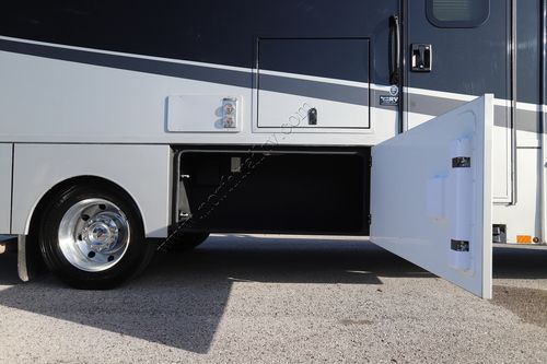 2022 Renegade Rv Vera Cruz 30VRN