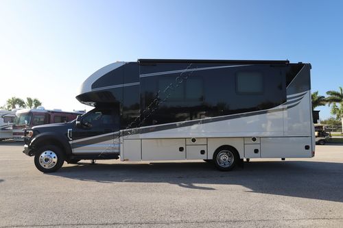 2022 Renegade Rv Vera Cruz 30VRN