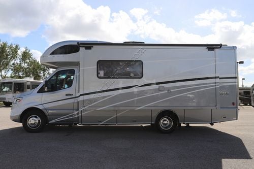 2021 Winnebago View 24D