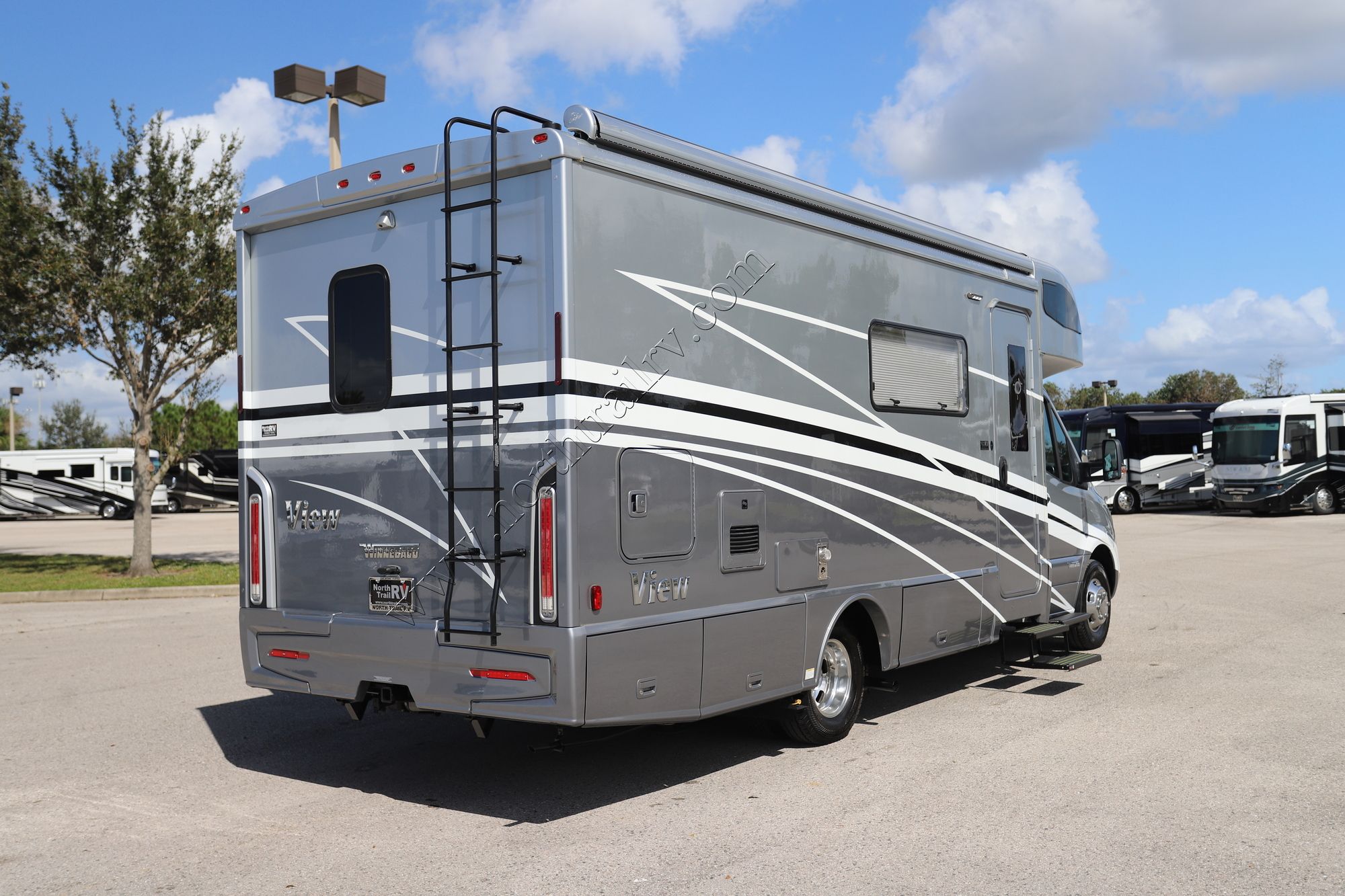 Used 2021 Winnebago View 24D Class C  For Sale