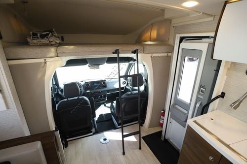 2021 Winnebago View 24D