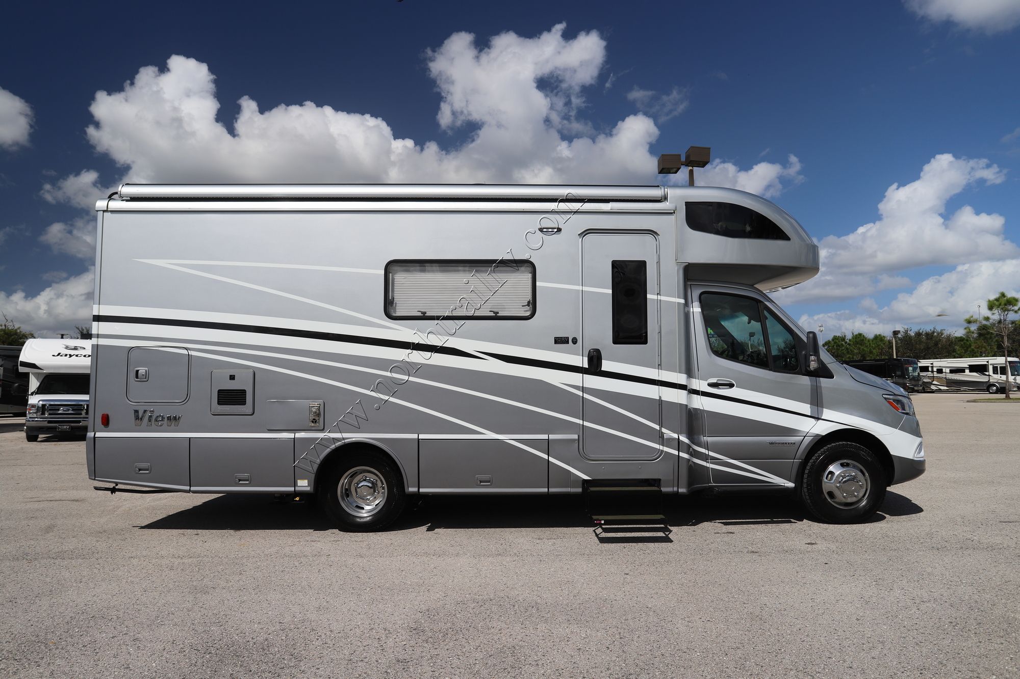 Used 2021 Winnebago View 24D Class C  For Sale