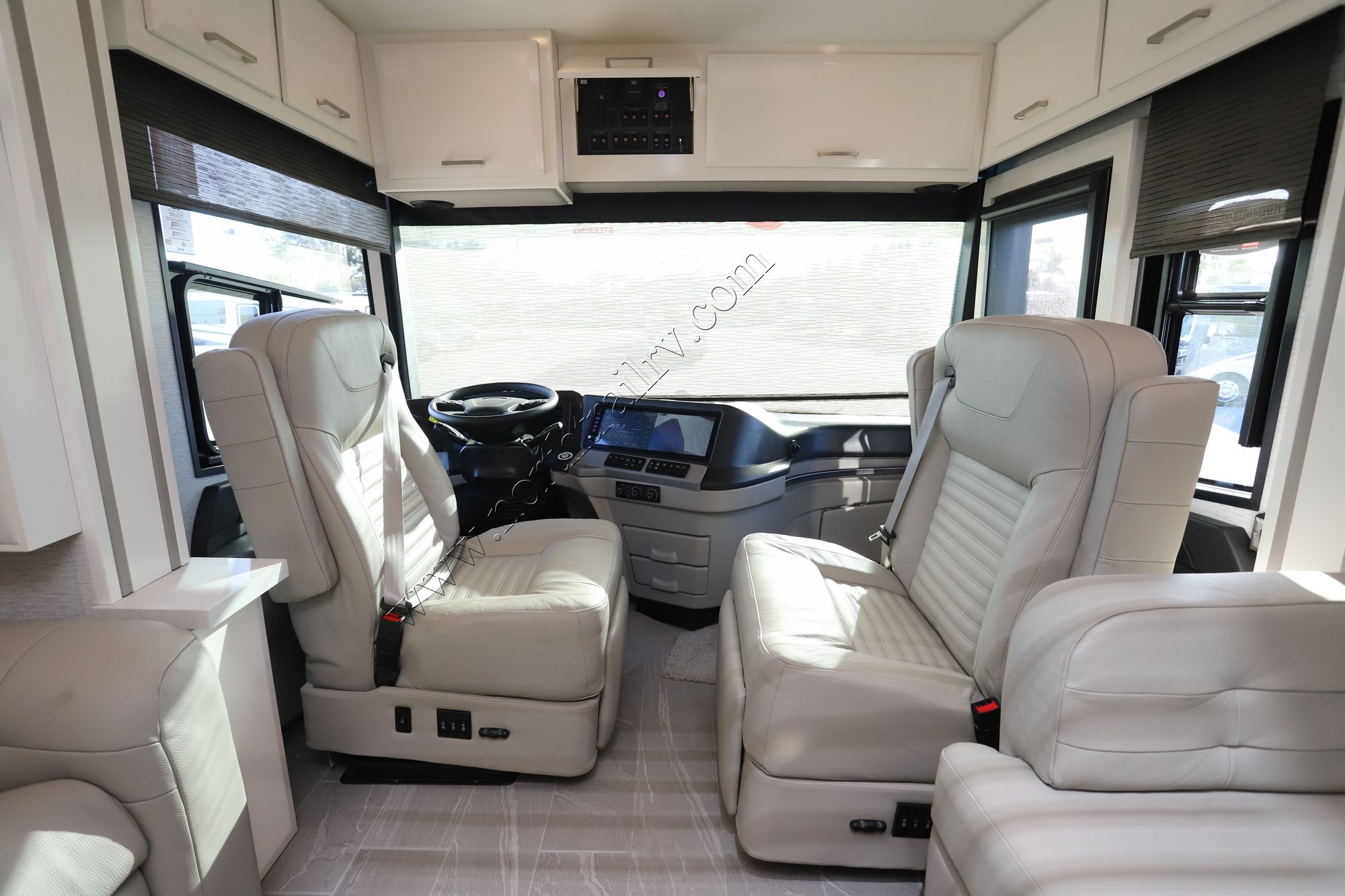 New 2025 Newmar New Aire 3543 Class A  For Sale