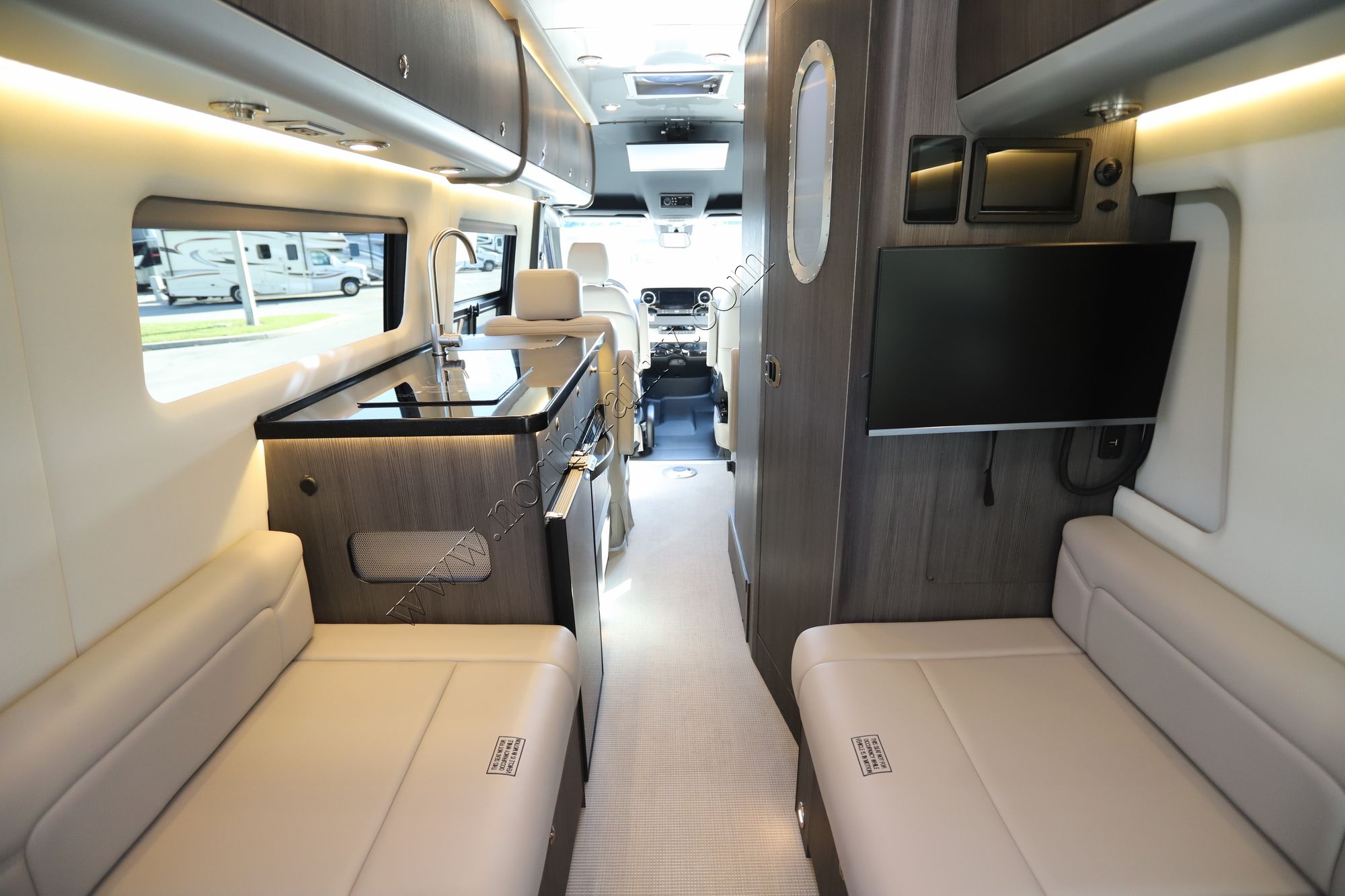 New 2025 Airstream Interstate GLE1 Class B  For Sale