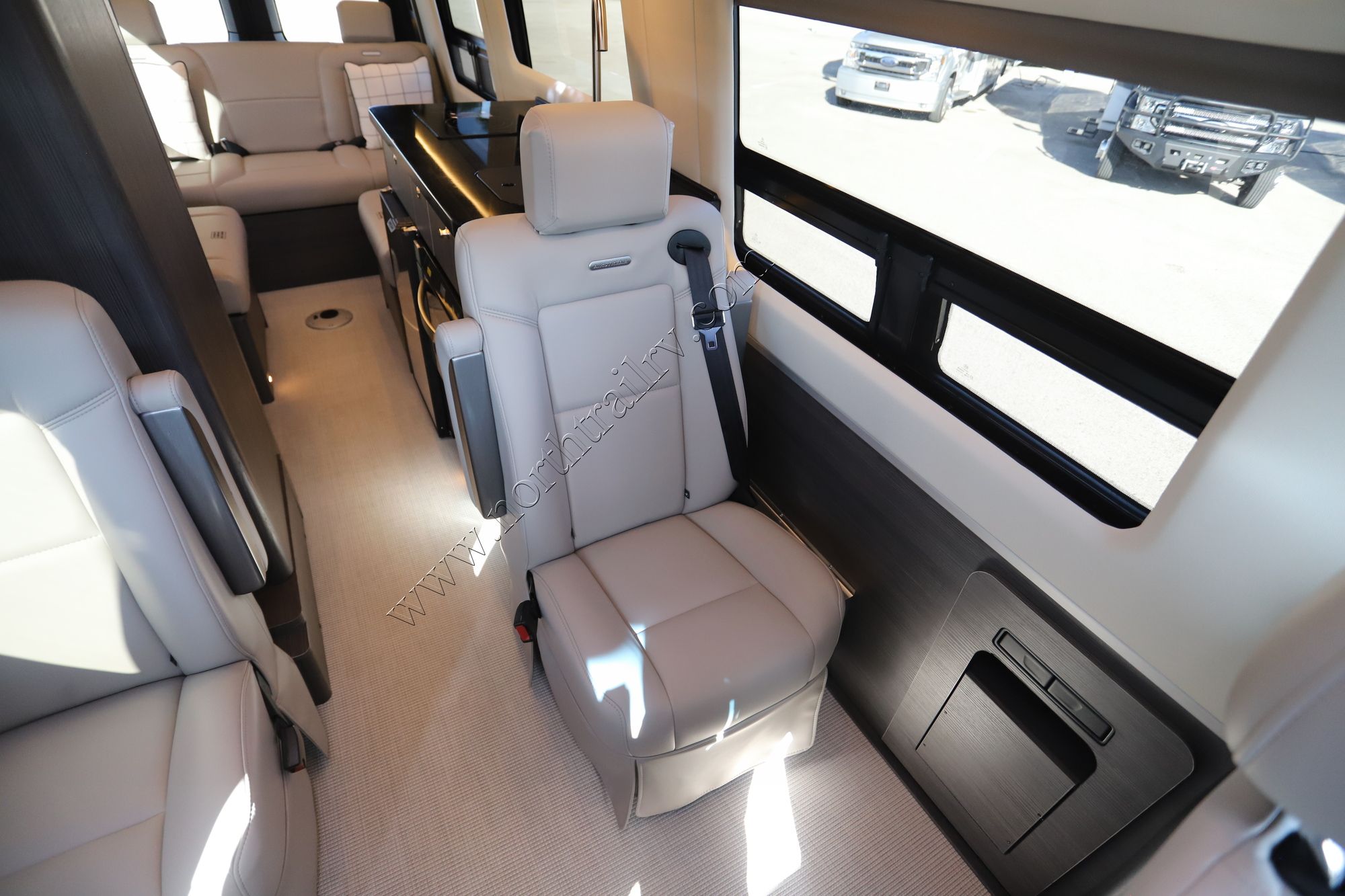 New 2025 Airstream Interstate GLE1 Class B  For Sale