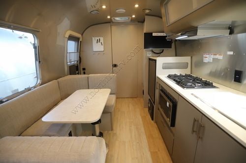 2025 Airstream Caravel 22FB