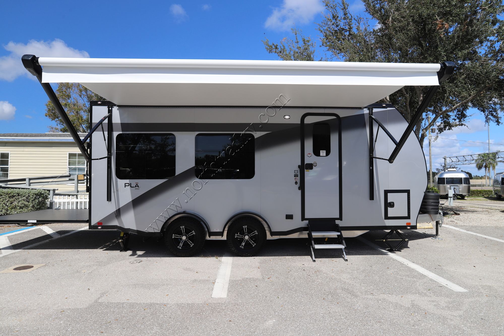 Used 2025 Atc Pla 450 2011 Travel Trailer  For Sale