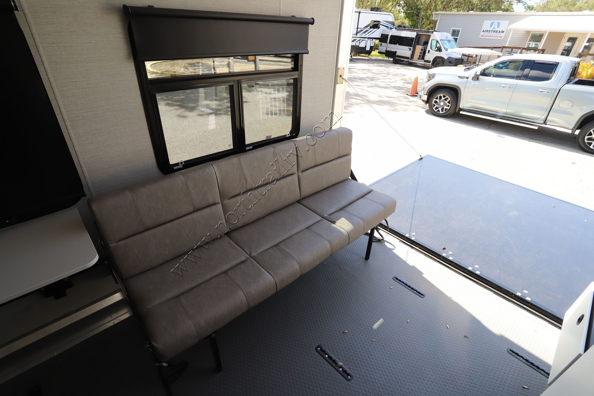 Used 2025 Atc Pla 450 2011 Travel Trailer  For Sale