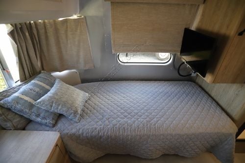 2023 Airstream Pottery Barn 28RBT