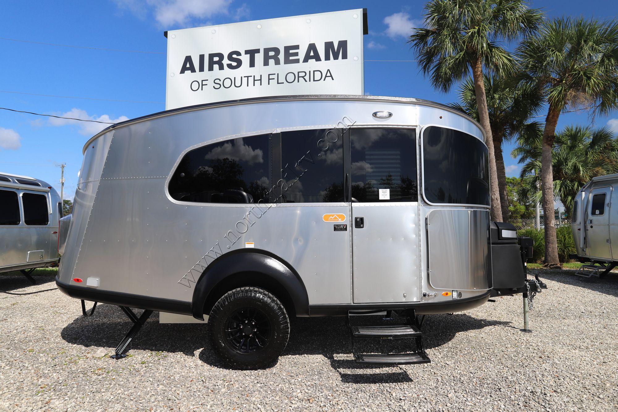 New 2025 Airstream Basecamp 20X Travel Trailer  For Sale