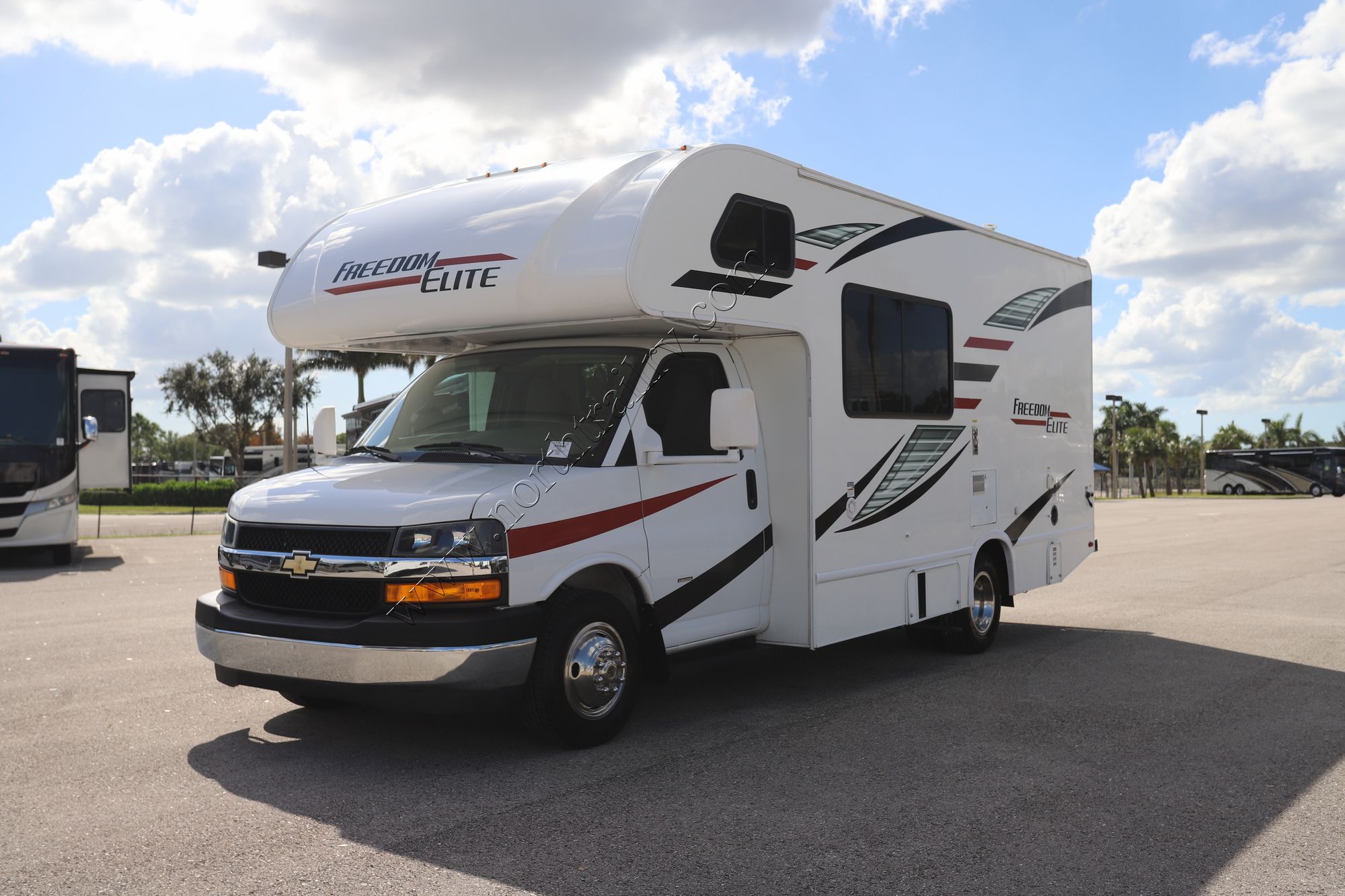 Used 2020 Thor Freedom Elite 22HE Class C  For Sale