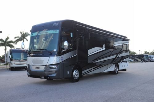 2025 Newmar Ventana 3809