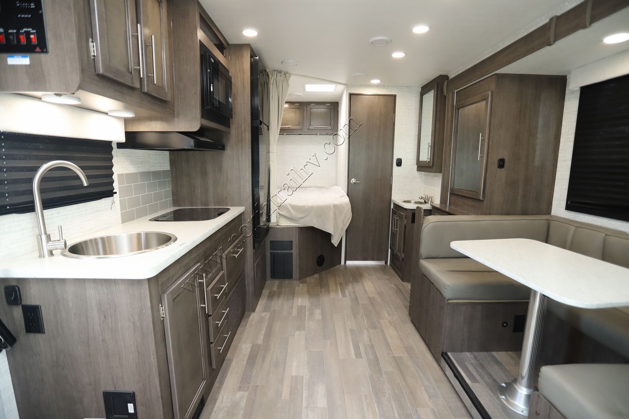 New 2025 Jayco Redhawk 22AF Class C  For Sale