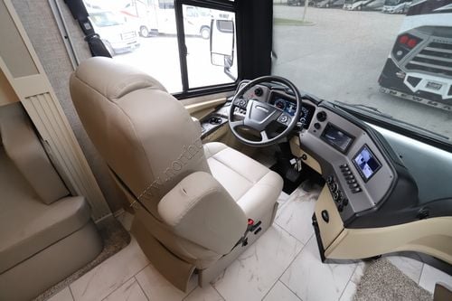 2025 Tiffin Motor Homes Allegro Red 38KA