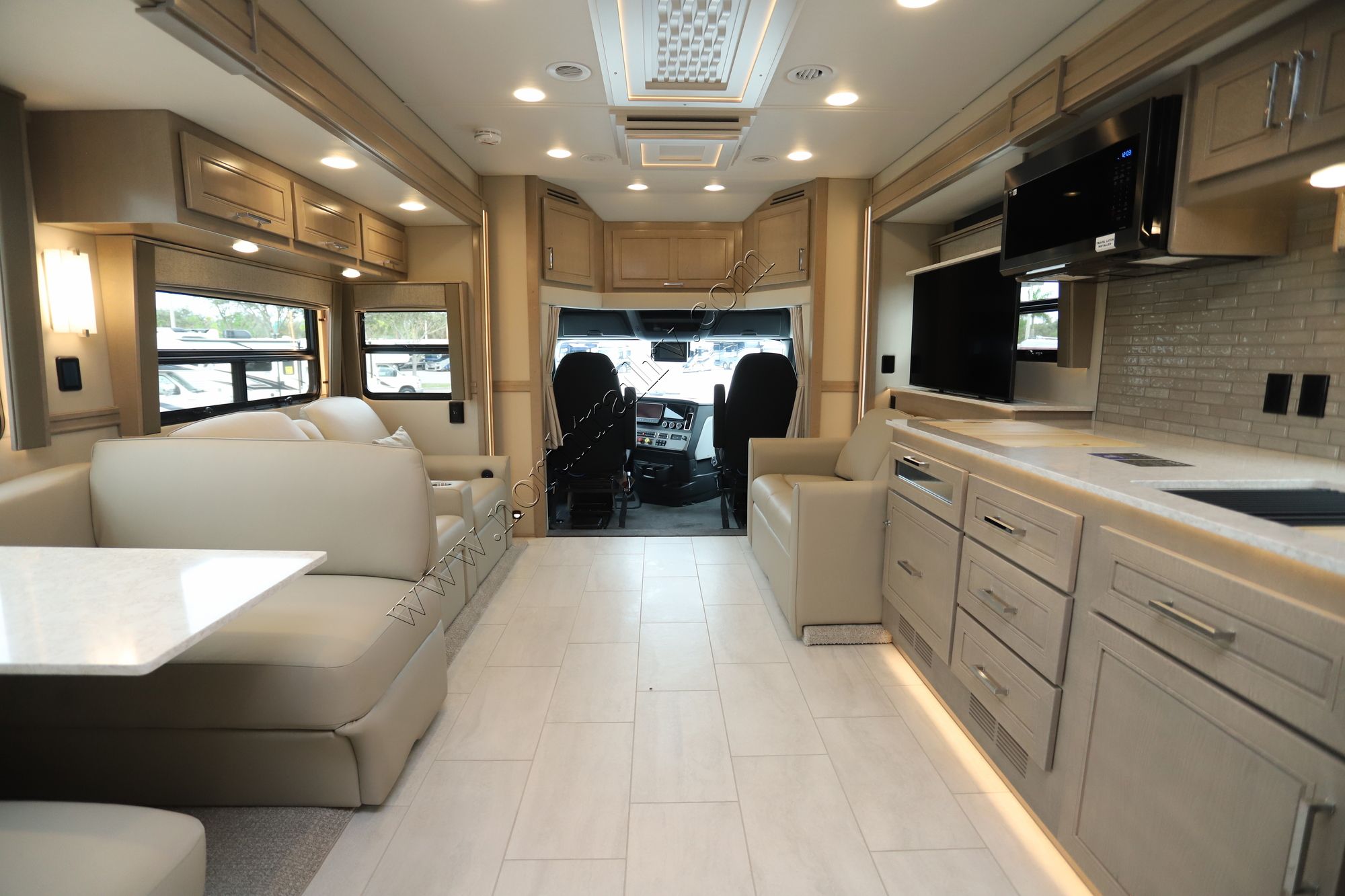 New 2025 Renegade Rv Xl 45QS Super C  For Sale