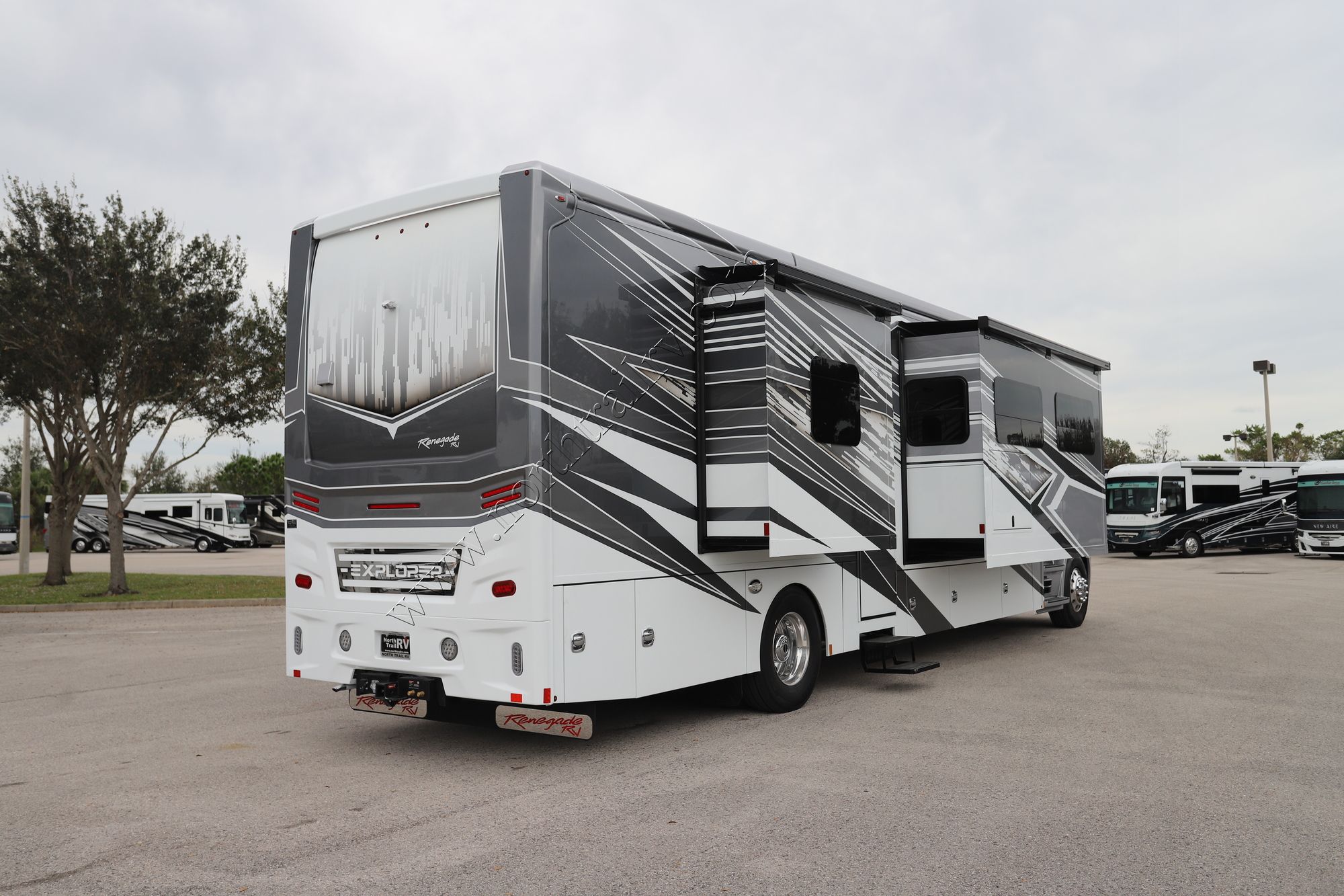 New 2025 Renegade Rv Explorer 40ERB Super C  For Sale