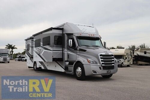 2025 Renegade Rv Explorer 40ERB