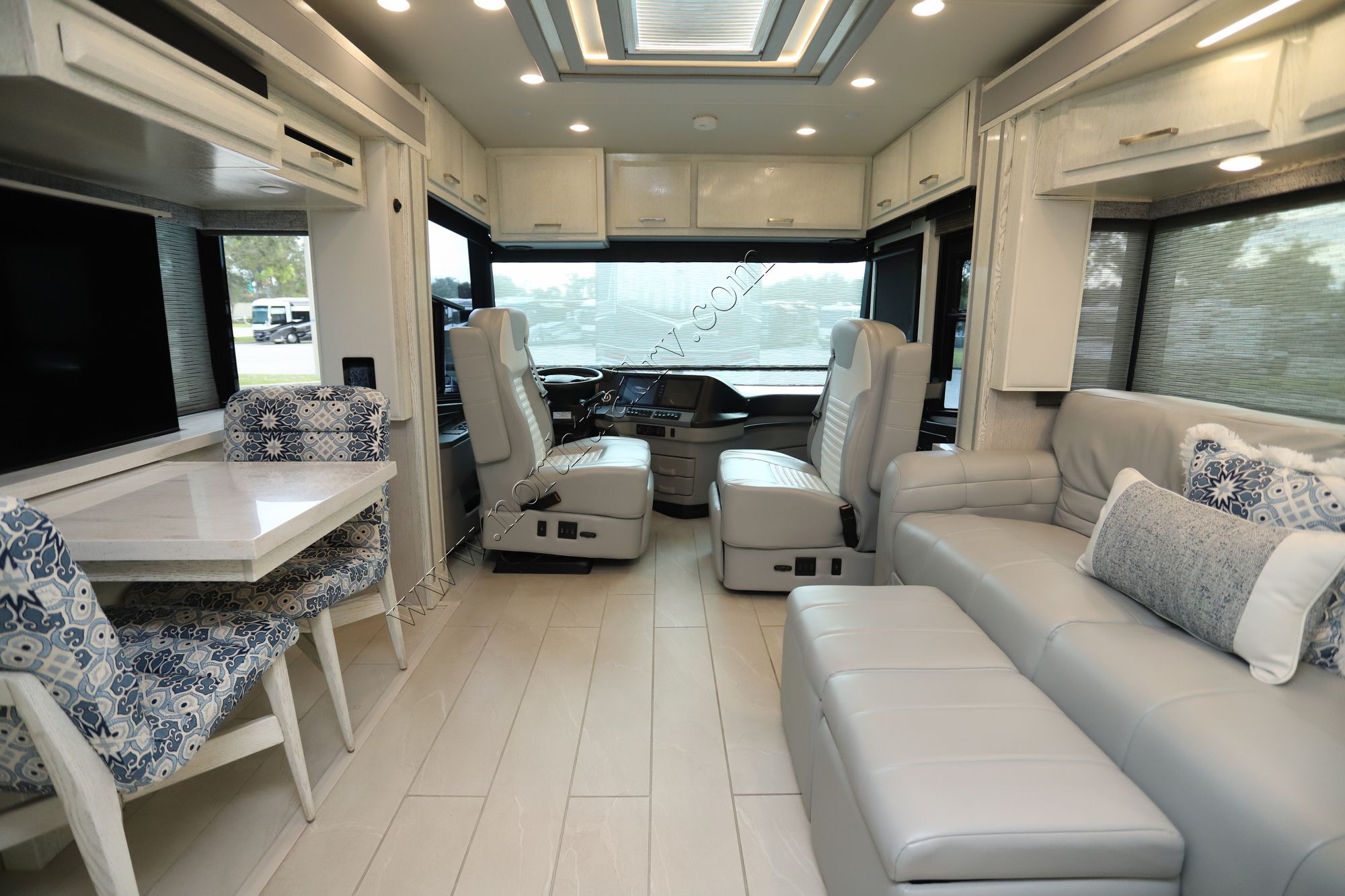 Used 2022 Newmar New Aire 3545 Class A  For Sale