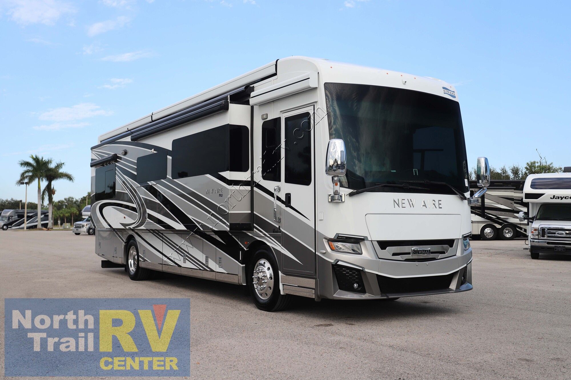 Used 2022 Newmar New Aire 3545 Class A  For Sale