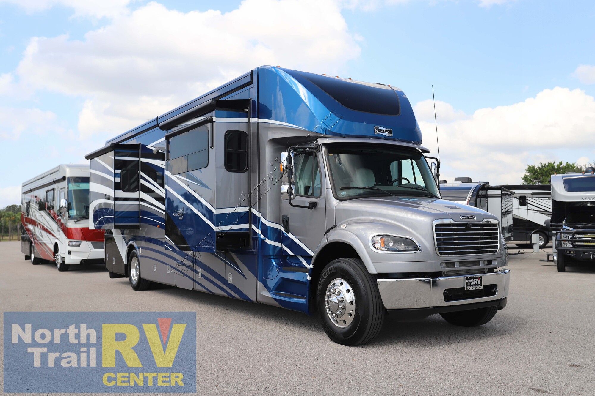 Used 2022 Newmar Super Star 3727 Super C  For Sale