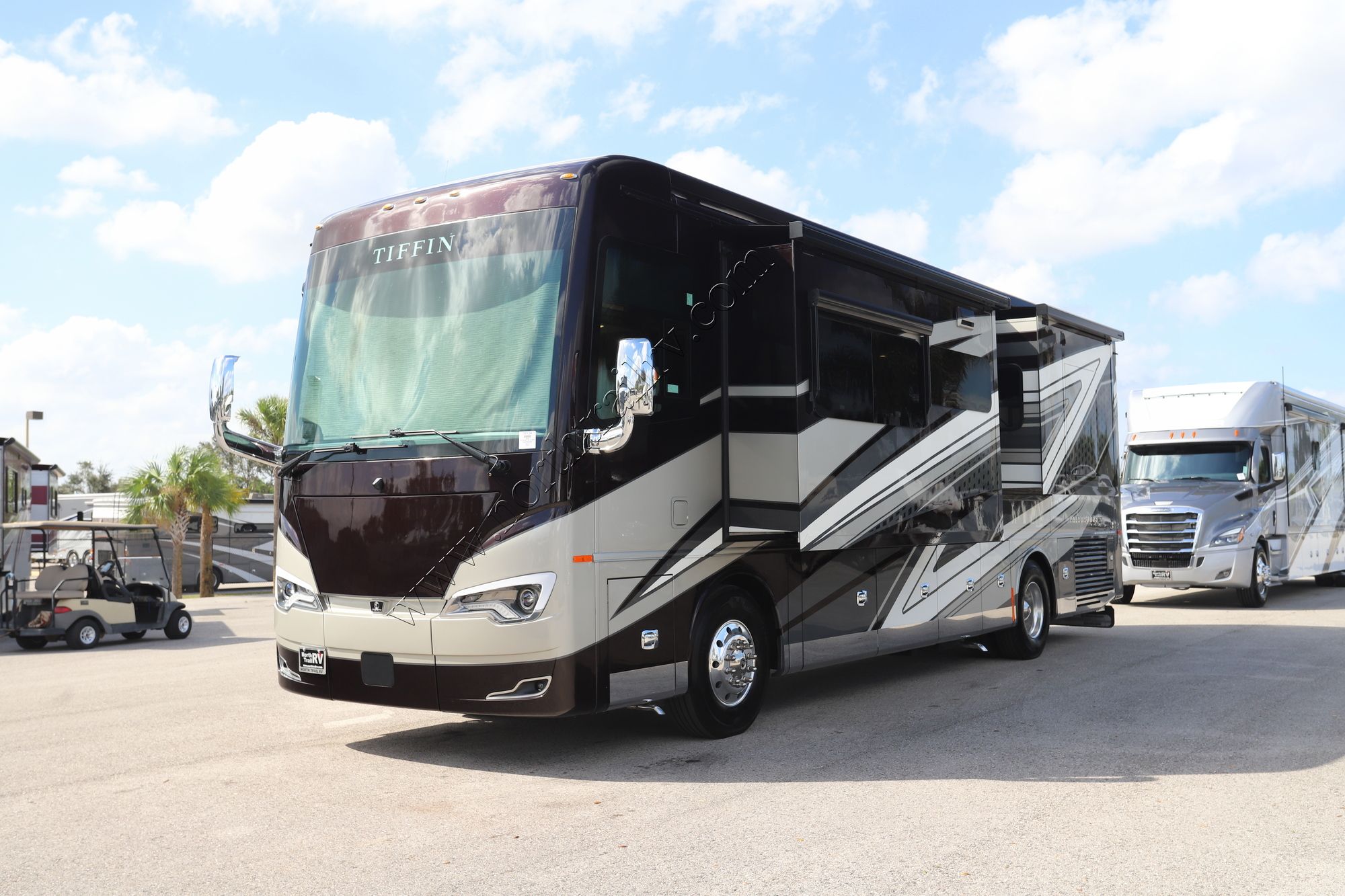 New 2025 Tiffin Motor Homes Allegro Bus 35CP Class A  For Sale