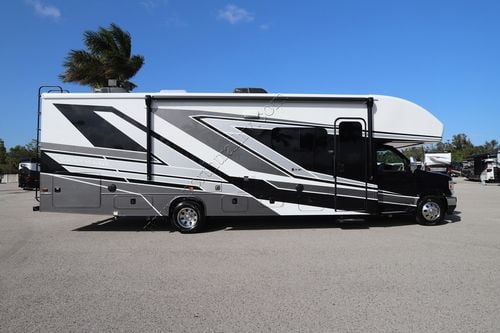 2025 Jayco Greyhawk 29MV Class C